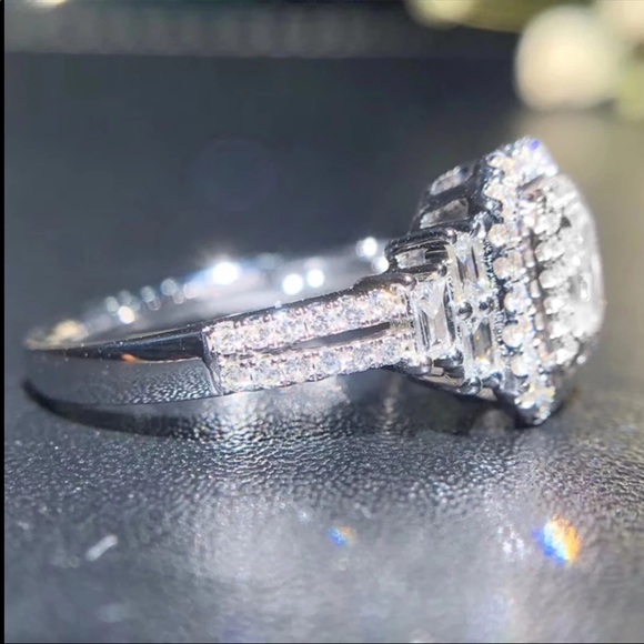 New 925 Silver Rectangular Cut Diamond Ring 💍 - Picture 4 of 6